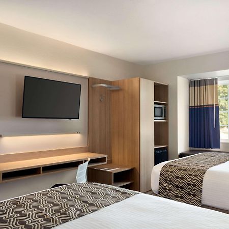Microtel Inn & Suites Baton Rouge Exterior foto